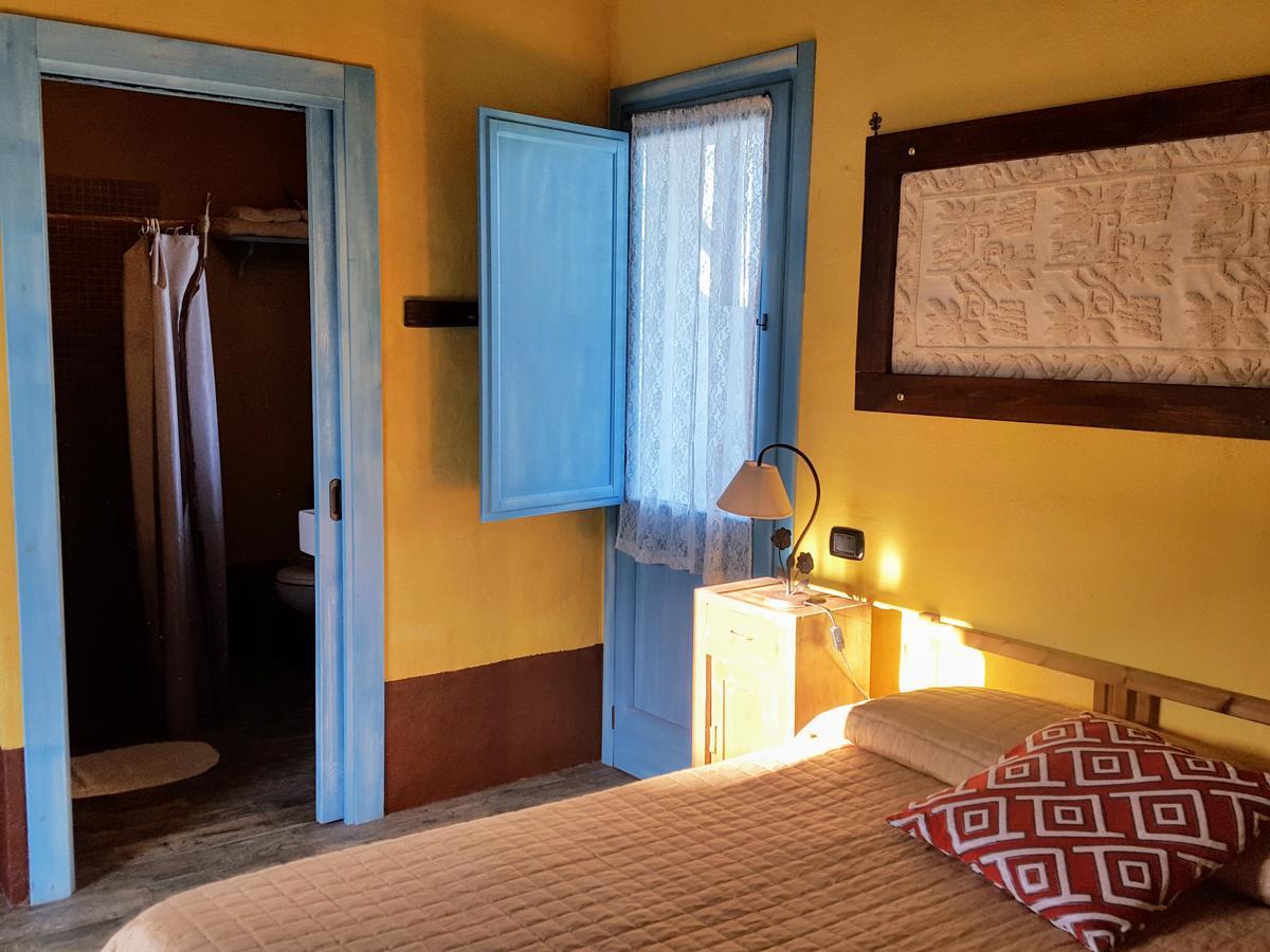 Sa Corti De Sa Perda Piscinas Hotel Bagian luar foto